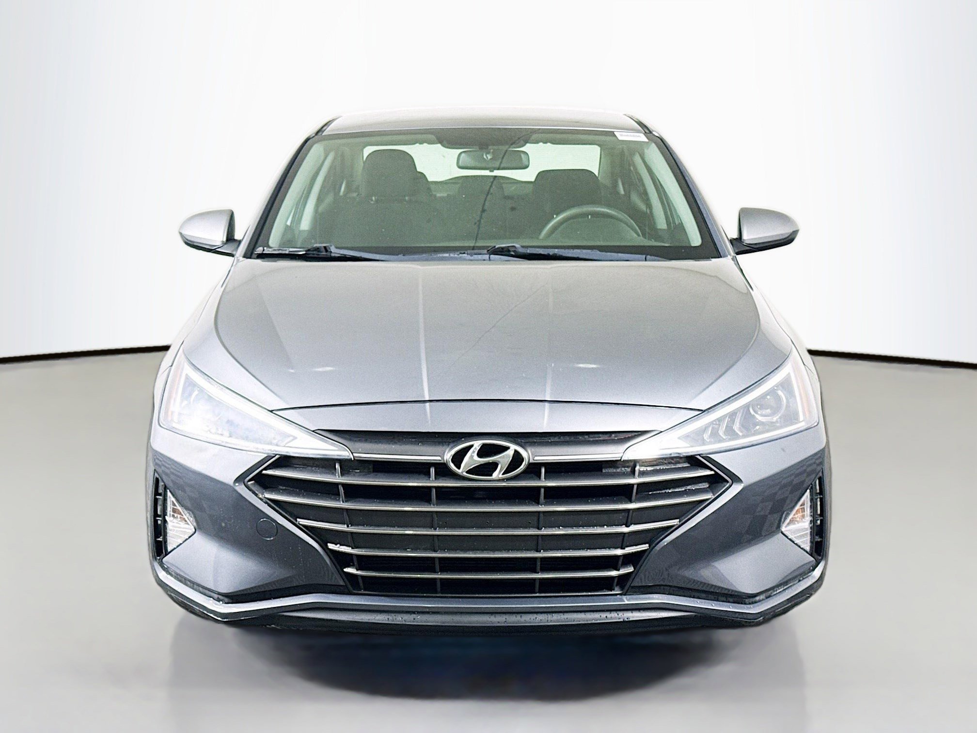 Used 2019 Hyundai Elantra SE w/ Cargo Package image 2