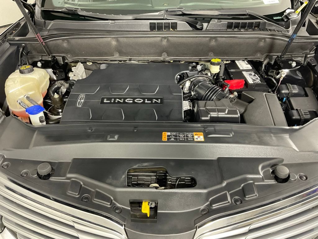 Used 2018 Lincoln MKX Premiere FWD image 9