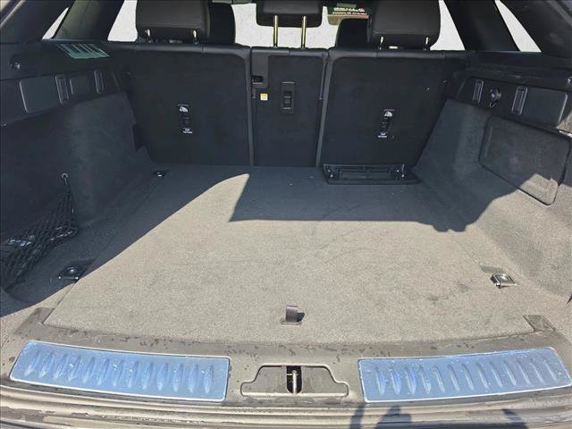 Used 2026 Land Rover Range Rover Velar S AWD/4WD image 6