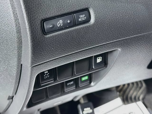 Used 2018 Nissan Rogue S FWD image 10