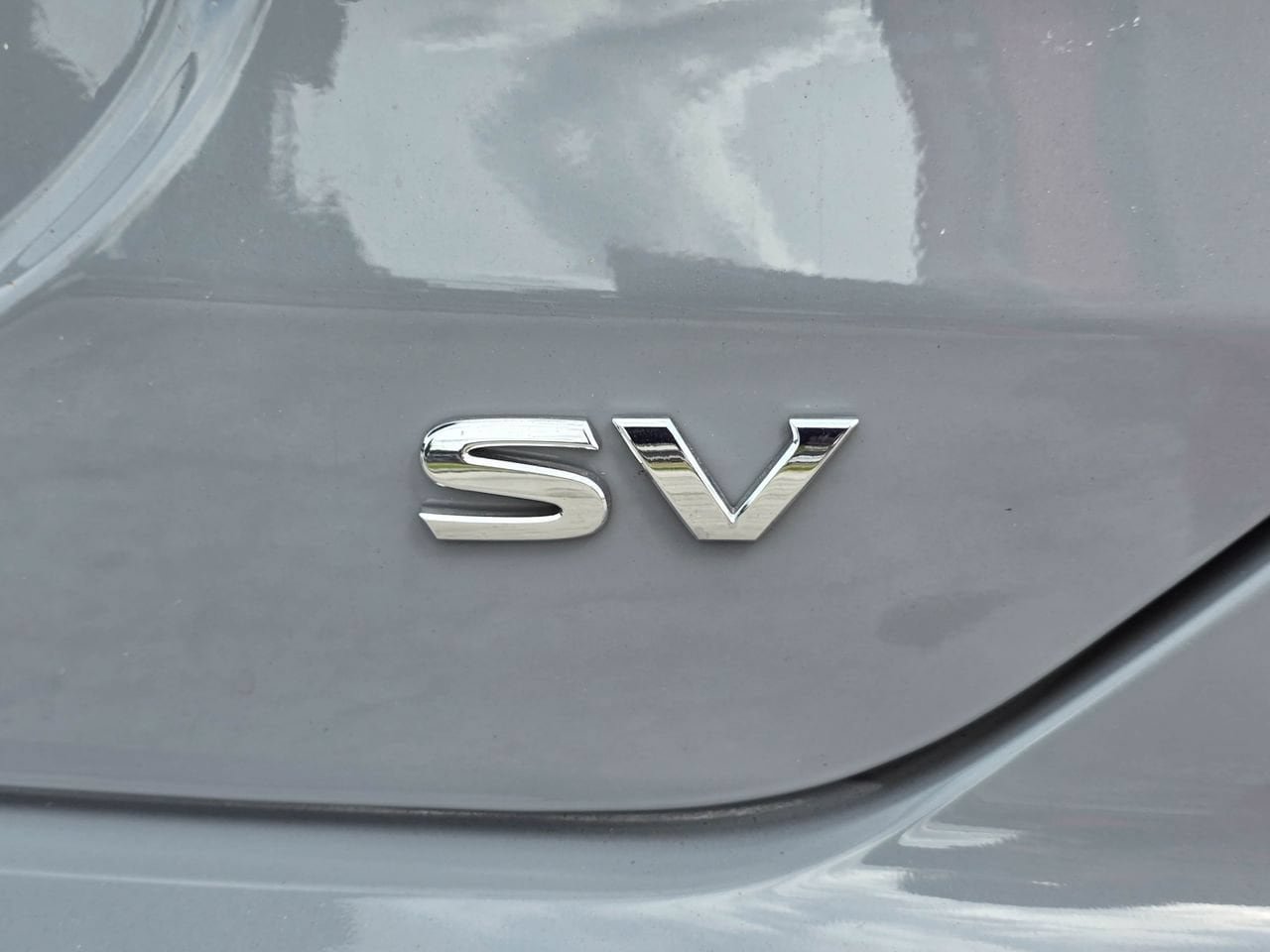 Used 2024 Nissan Kicks SV FWD image 7