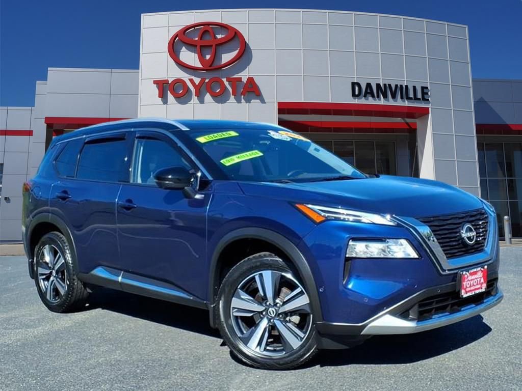 Used 2023 Nissan Rogue Platinum image 1