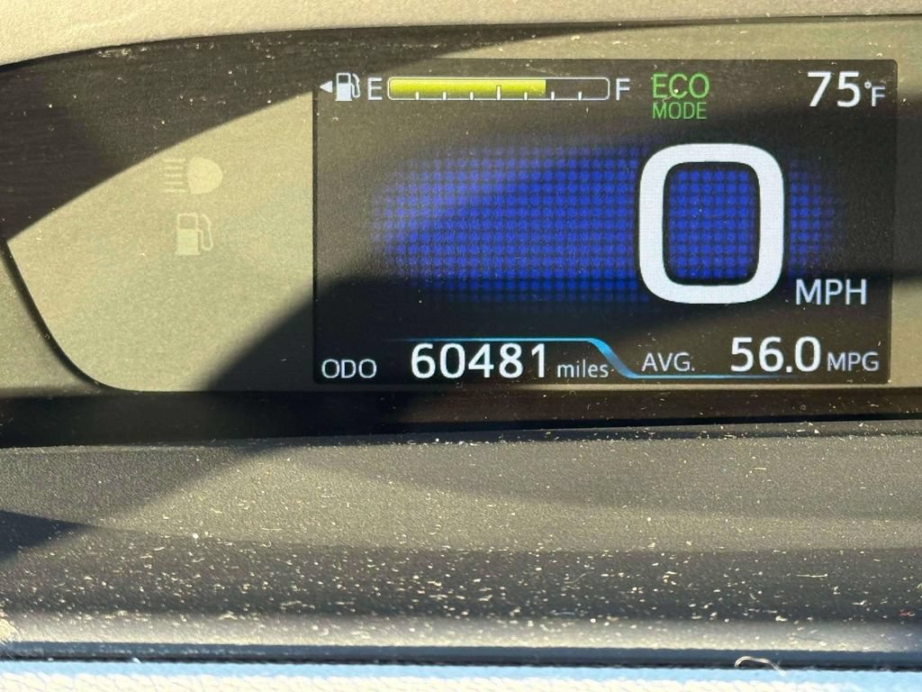 Used 2017 Toyota Prius Four FWD image 31