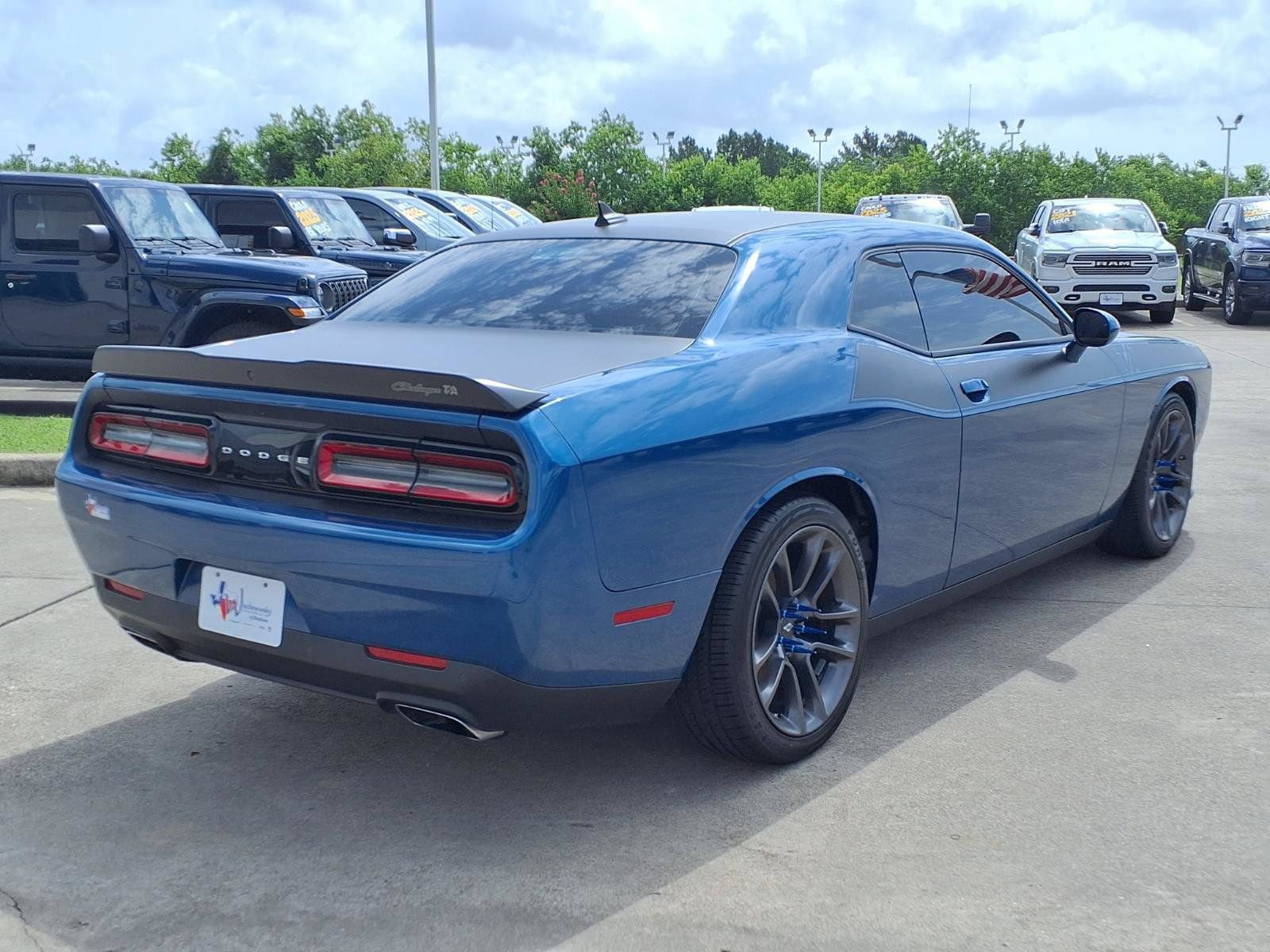 Used 2023 Dodge Challenger R/T w/ T/A Package RWD image 5
