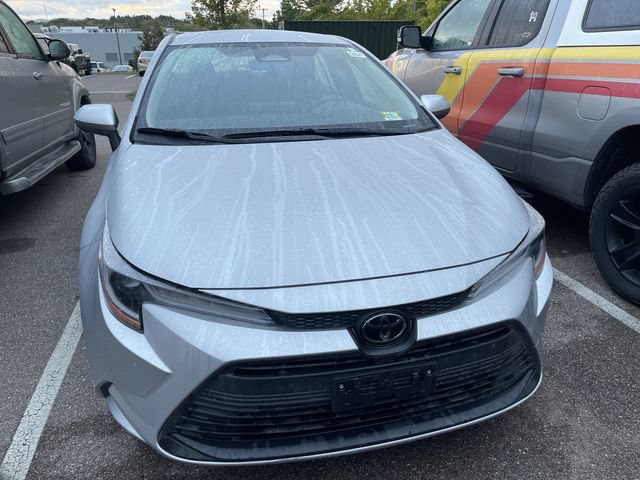 Certified 2023 Toyota Corolla LE FWD image 2