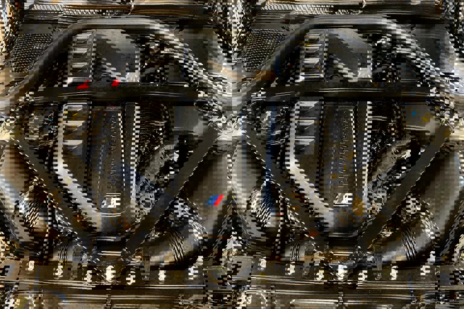 Certified 2025 BMW M2 w/ Lighting Package image 29