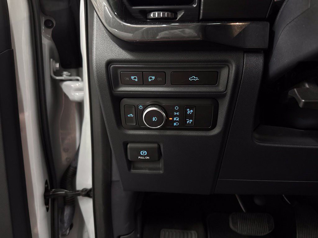Used 2021 Ford F150 XLT w/ Equipment Group 302A High RWD image 14