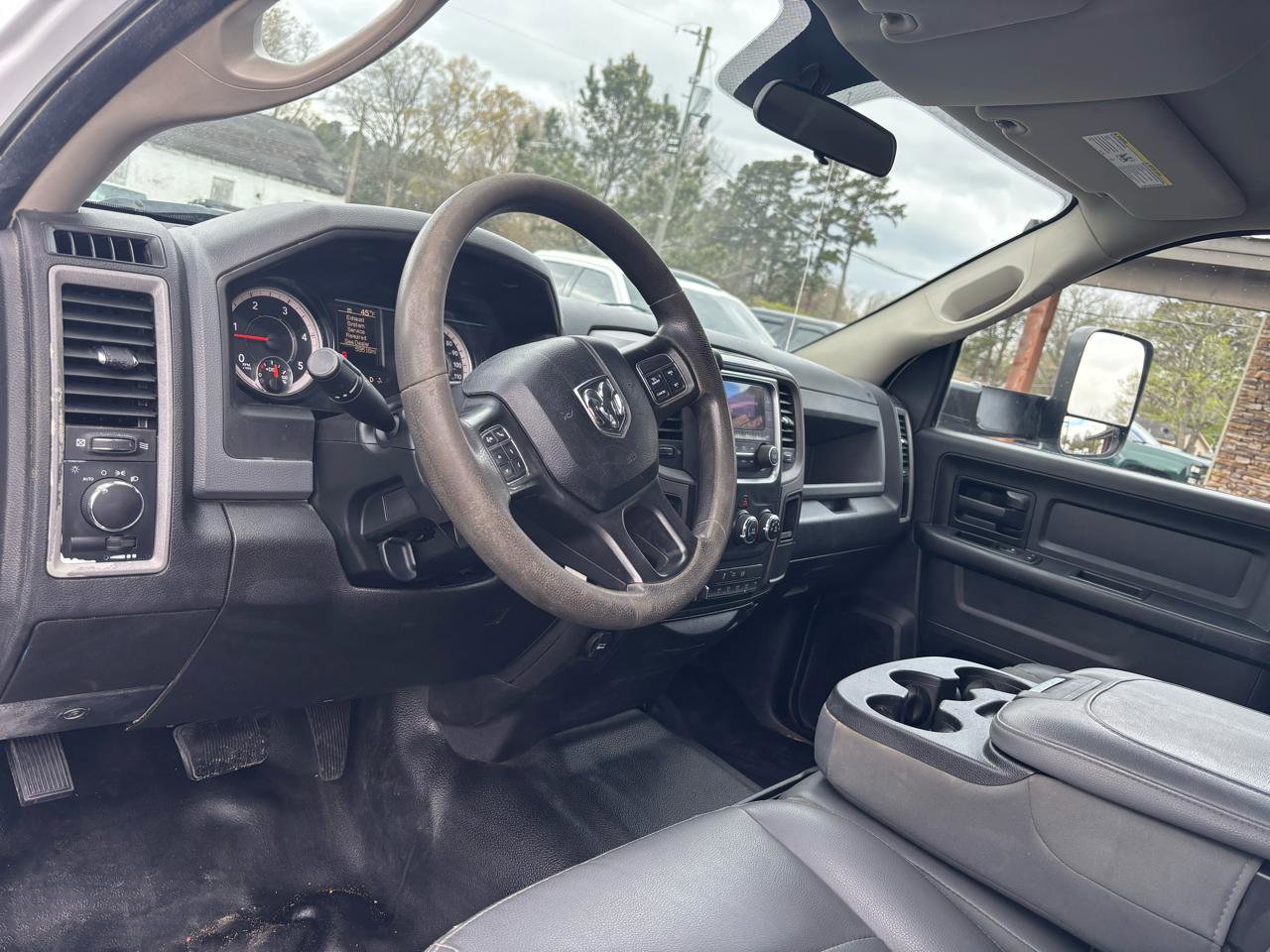 Used 2018 RAM 5500 Tradesman w/ Ambulance Prep Group RWD image 14
