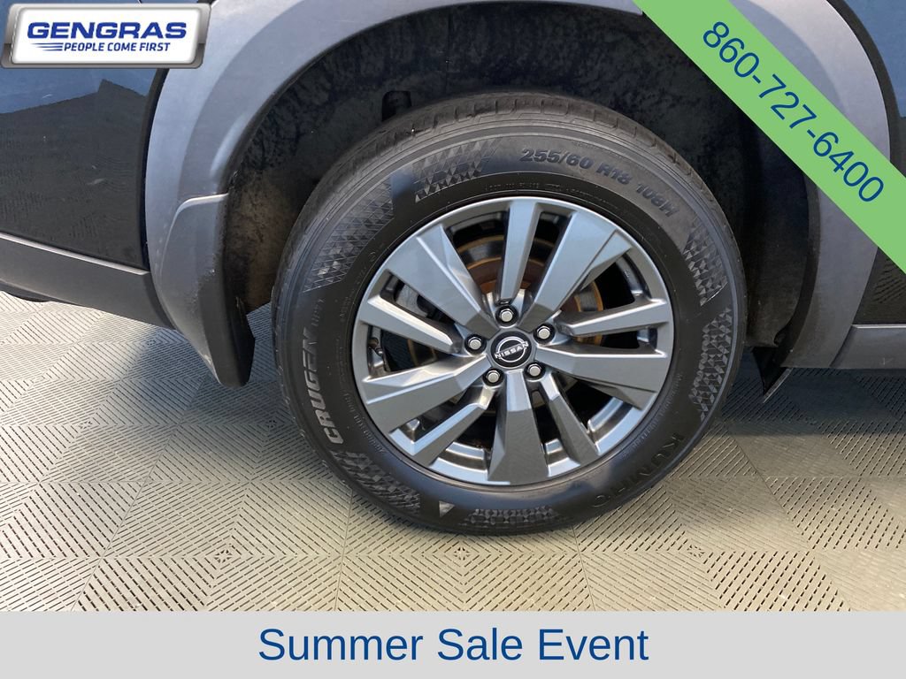 Used 2022 Nissan Pathfinder SV AWD/4WD image 35