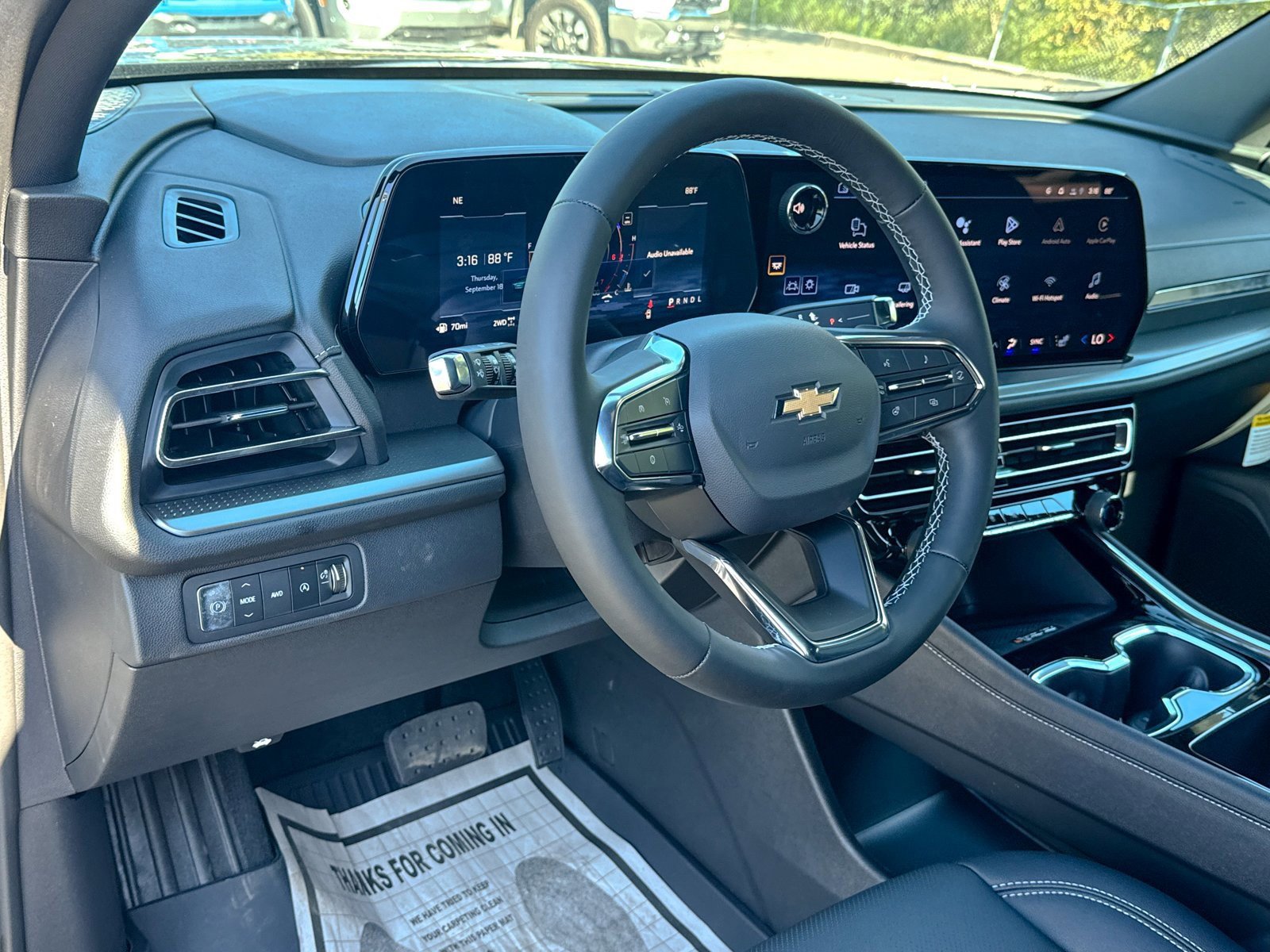 New 2026 Chevrolet Traverse LT w/ LPO, Floor Liner Package image 3