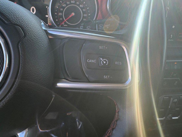 Used 2018 Jeep Wrangler Unlimited Rubicon w/ Dual Top Group AWD/4WD image 16