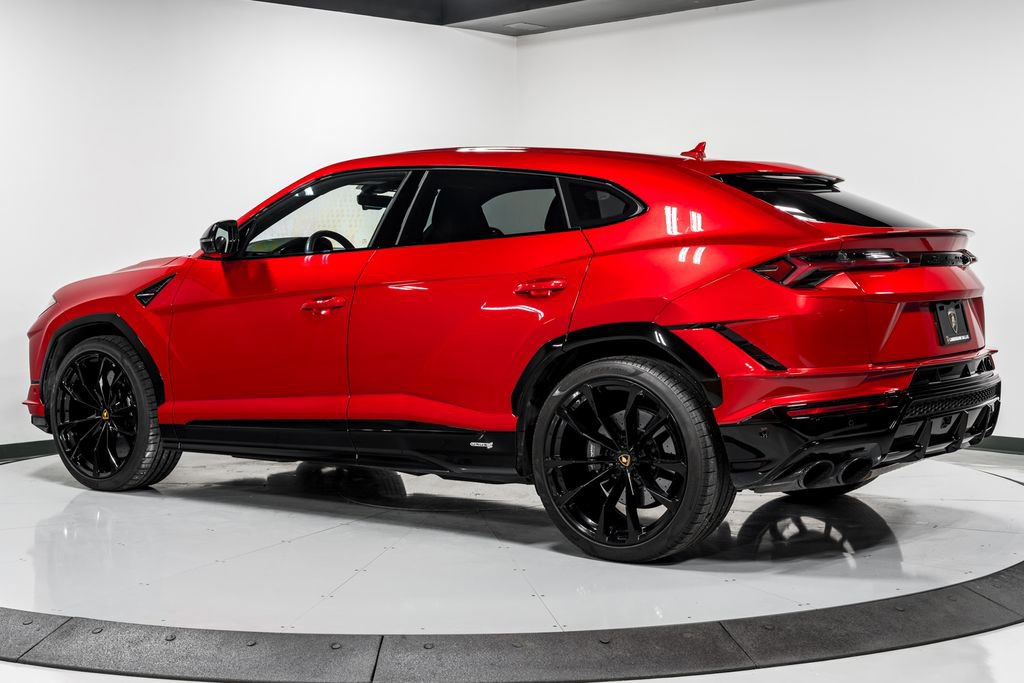 Used 2023 Lamborghini Urus S image 5