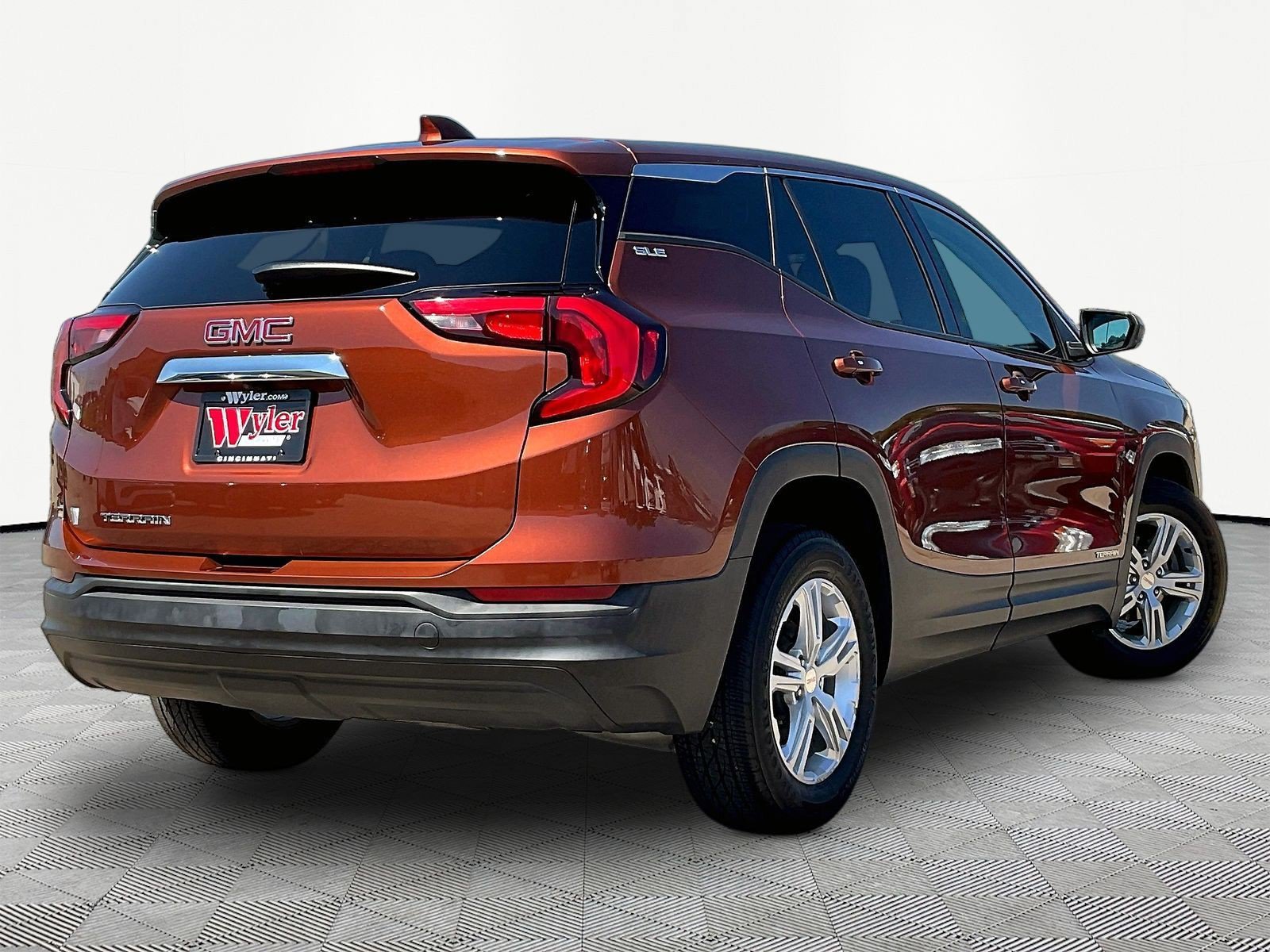 Used 2019 GMC Terrain SLE FWD image 6