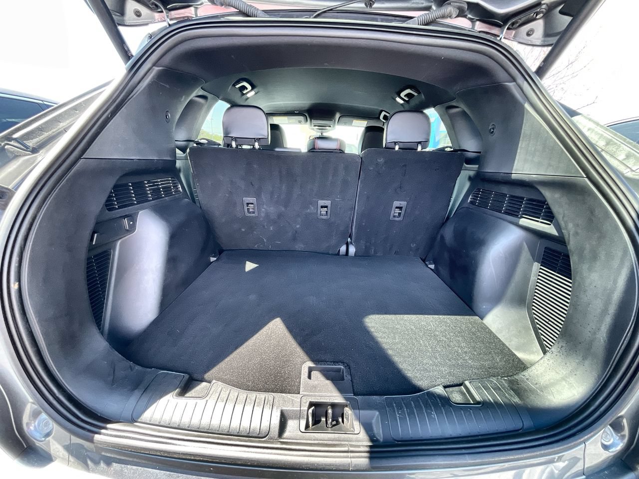 Used 2024 Ford Escape ST-Line w/ Tech Pack #1 FWD image 25