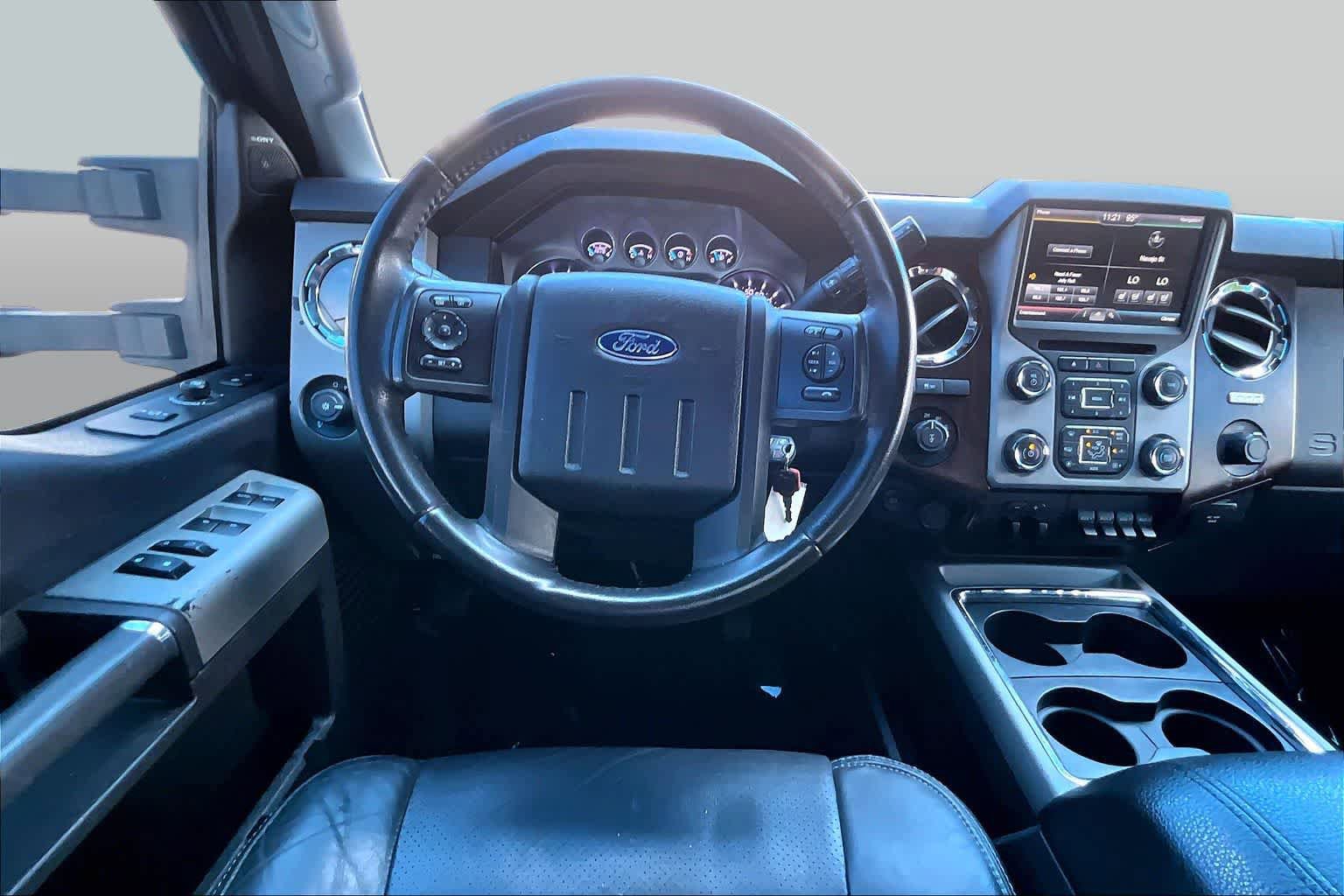 Used 2016 Ford F250 Lariat w/ Lariat Ultimate Package AWD/4WD image 6