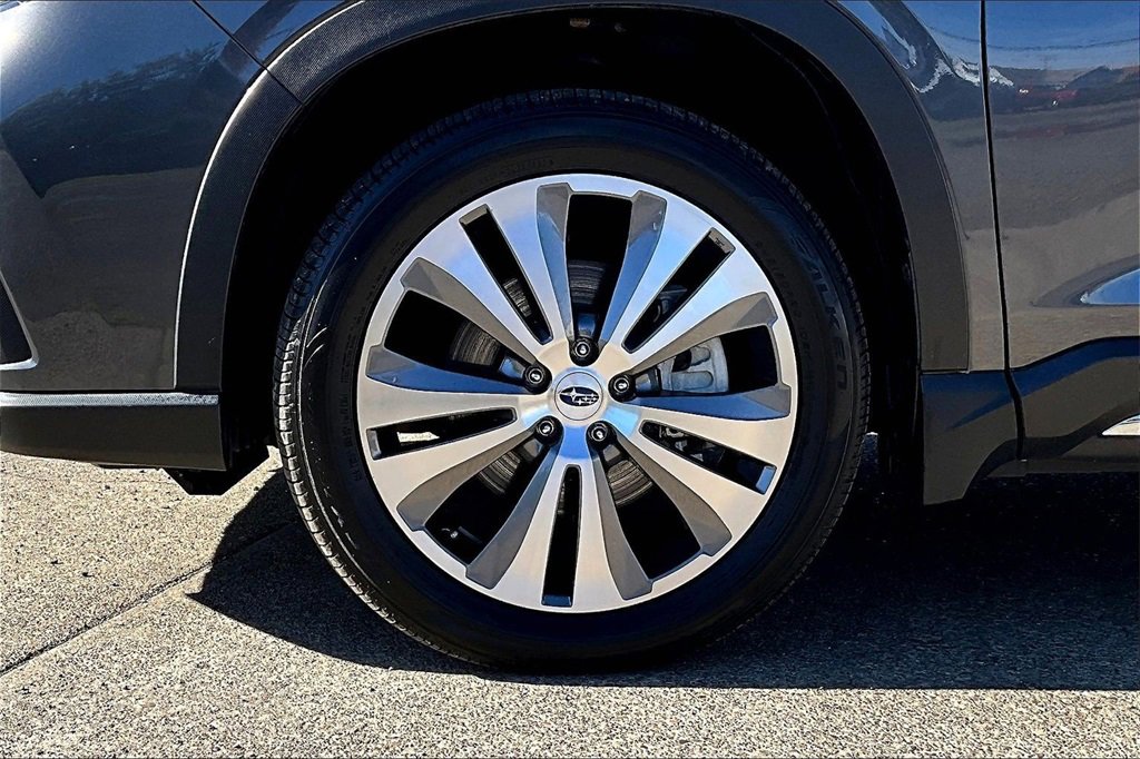 Used 2022 Subaru Ascent Touring w/ Popular Package #2A image 11