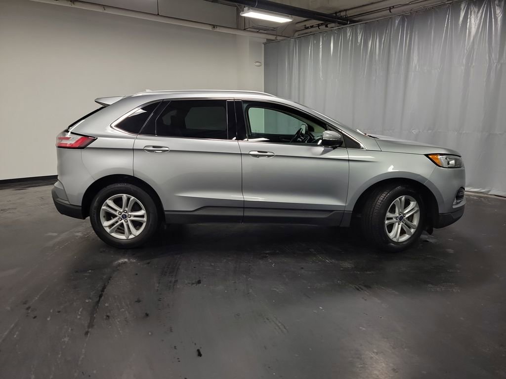 Used 2020 Ford Edge SEL w/ Convenience Package image 10