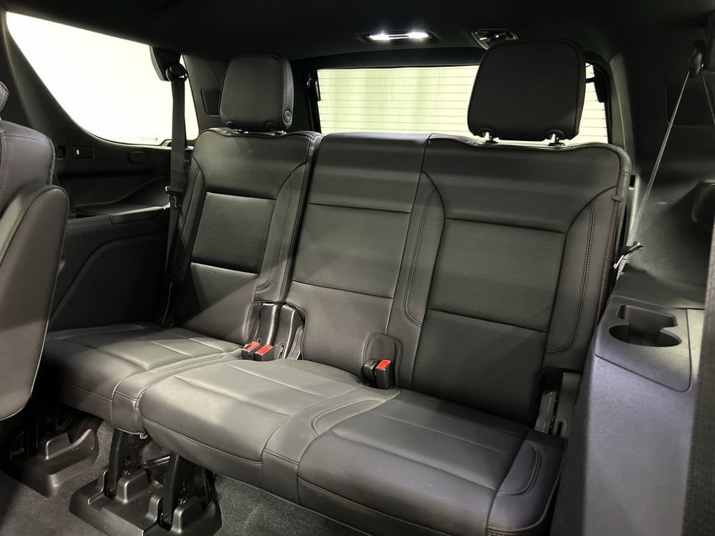Used 2021 Chevrolet Tahoe High Country w/ Premium Package AWD/4WD image 22