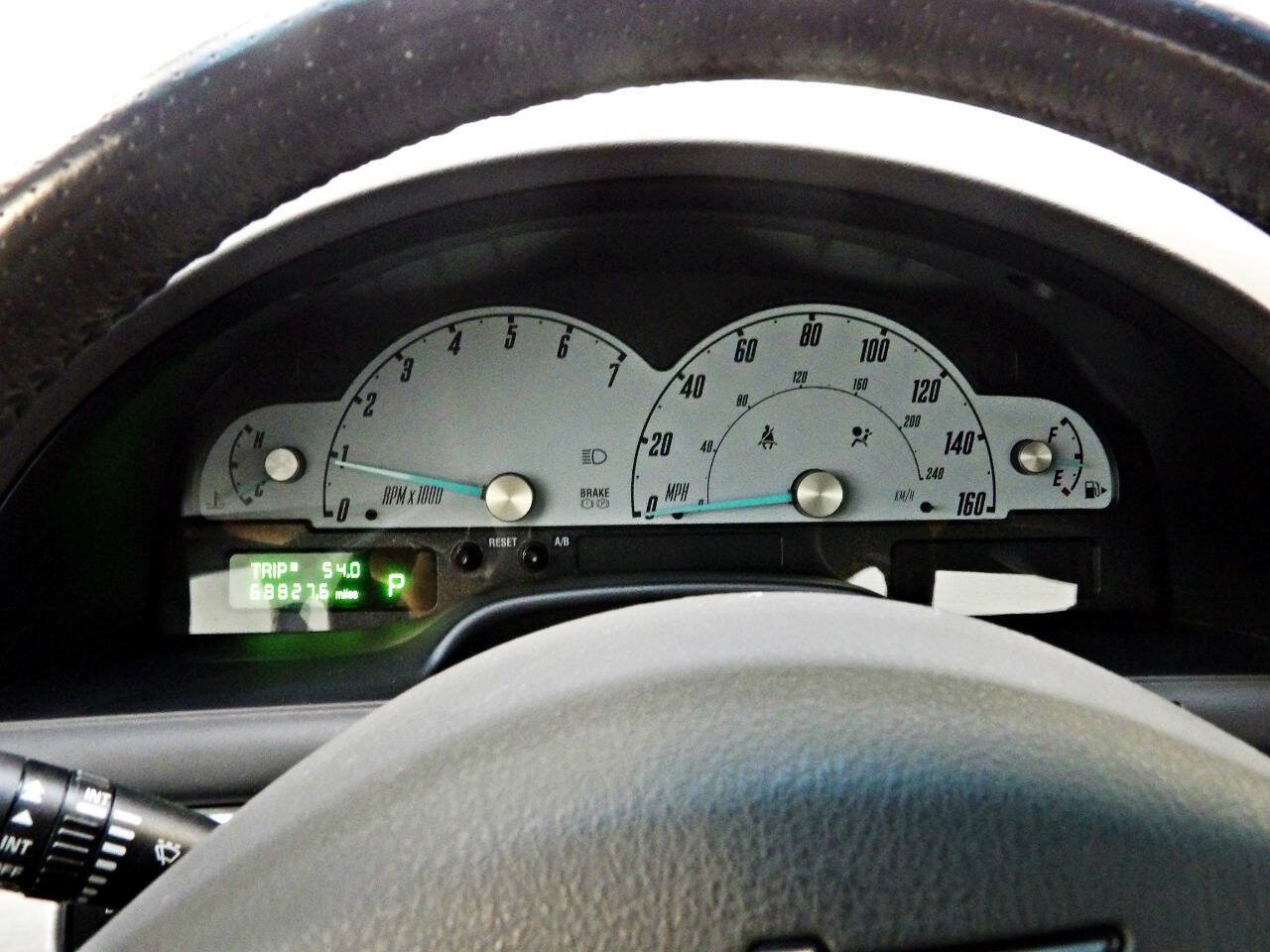 Used 2002 Ford Thunderbird RWD image 12