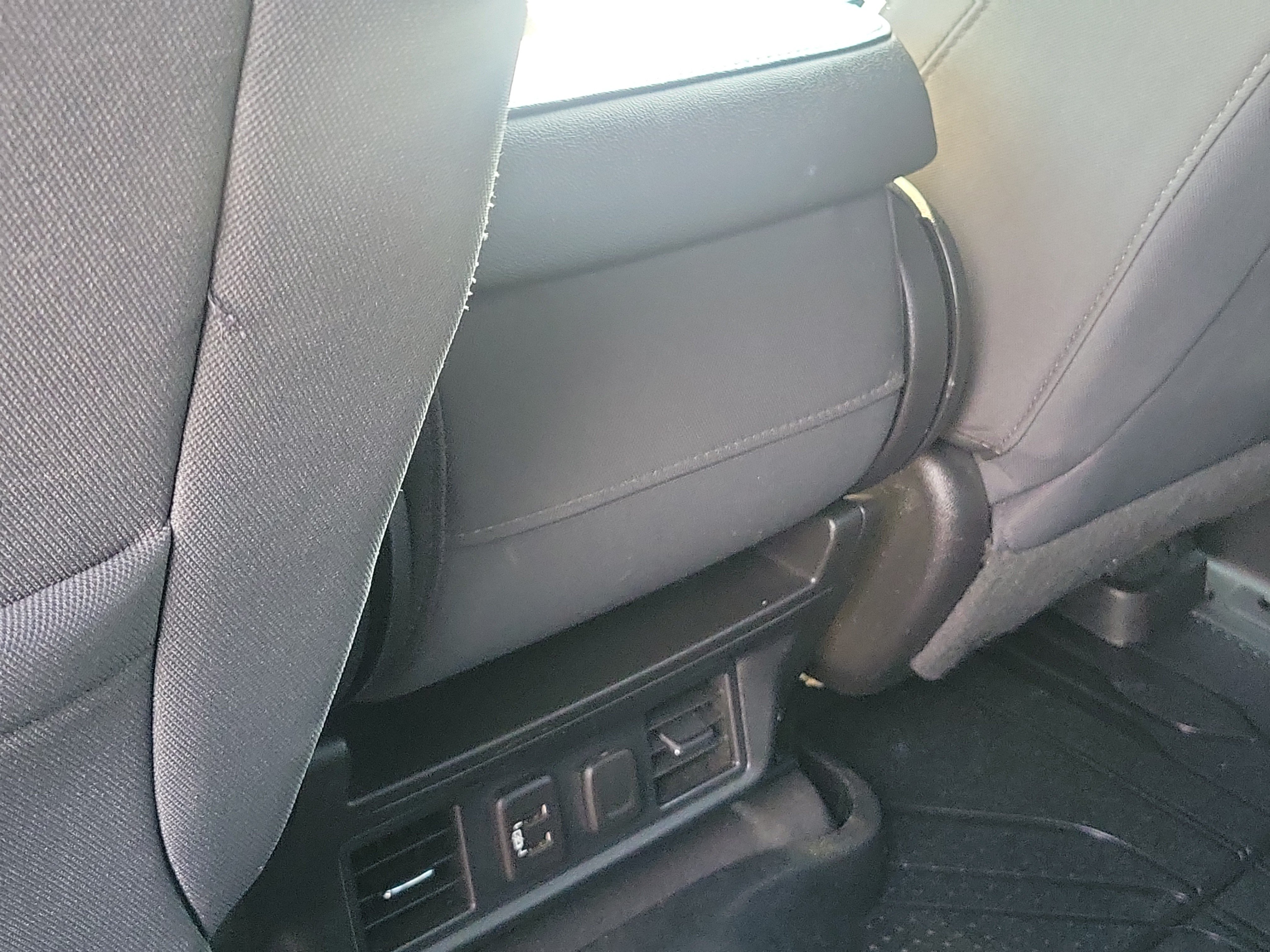 Used 2019 Chevrolet Silverado 1500 LT w/ All-Star Edition AWD/4WD image 13