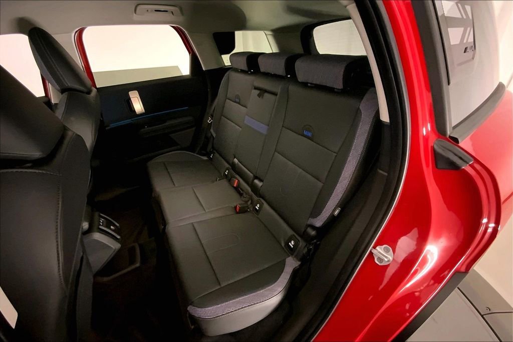 Certified 2025 MINI Cooper Countryman S w/ Comfort Package Max image 14