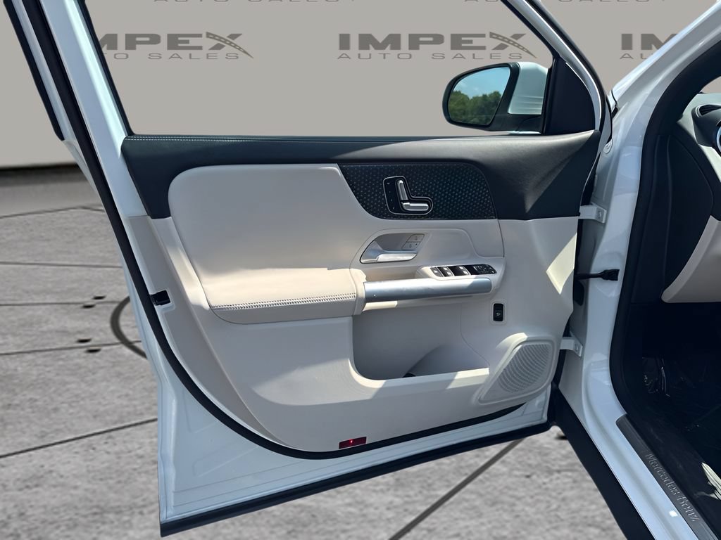 Used 2025 Mercedes-Benz GLA 250 image 19