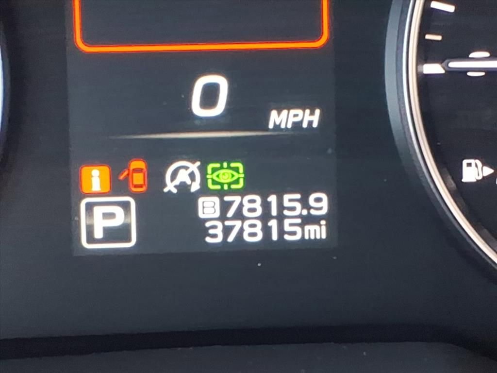 Used 2022 Subaru Outback Limited image 19