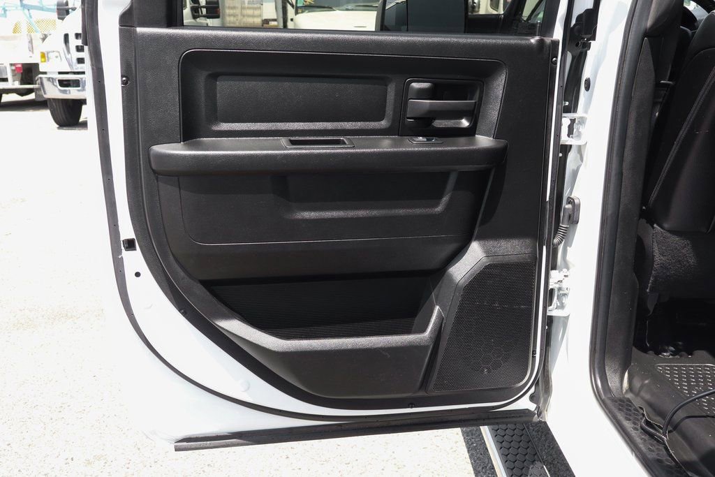 Used 2022 RAM 3500 Tradesman w/ Chrome Appearance Group image 40