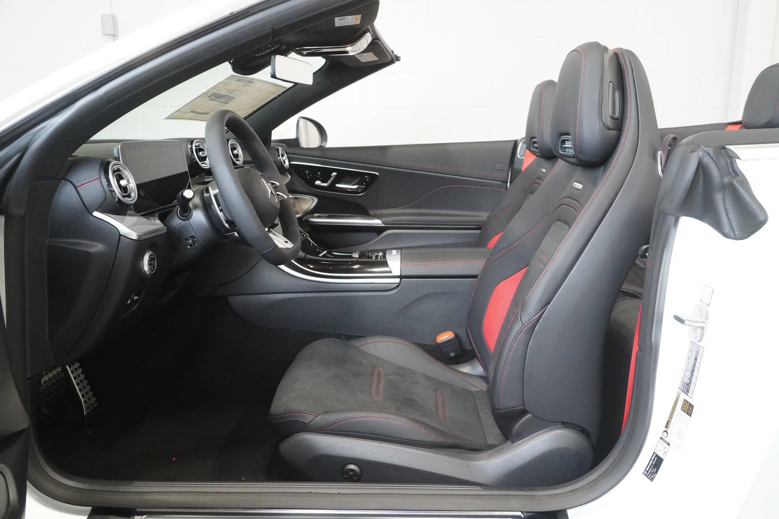 New 2027 Mercedes-Benz CLE 53 AMG 4MATIC Cabriolet image 17