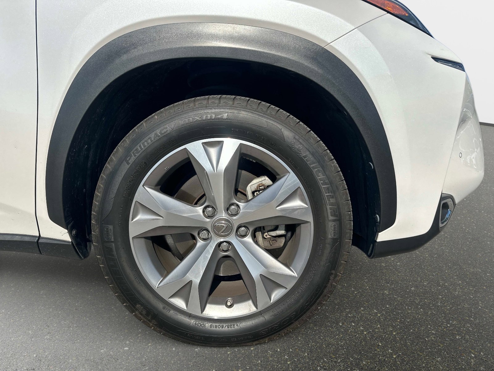 Used 2017 Lexus NX 200t FWD image 5