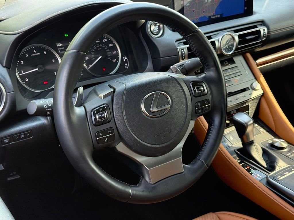 Certified 2023 Lexus RC 350 RWD image 17