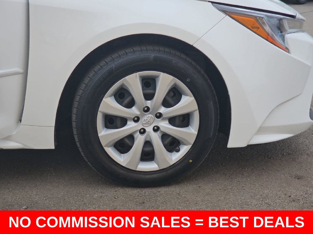 Used 2022 Toyota Corolla LE w/ Carpet Mat Package (TMS) FWD image 37