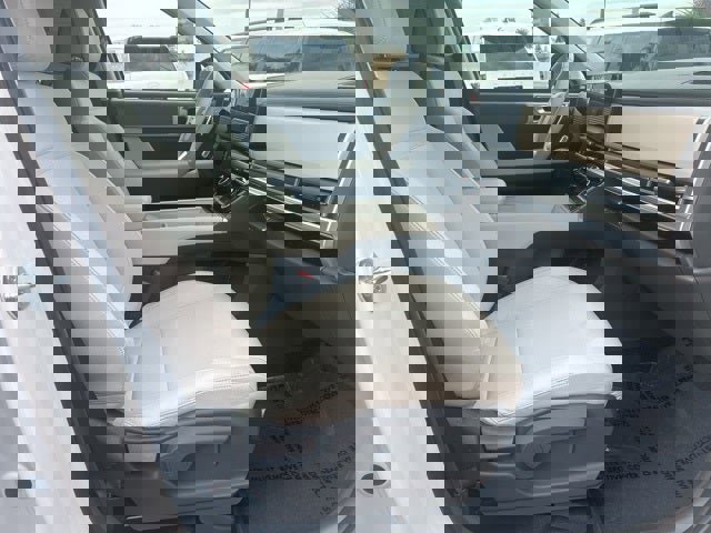 New 2026 Hyundai Santa Fe SE image 29