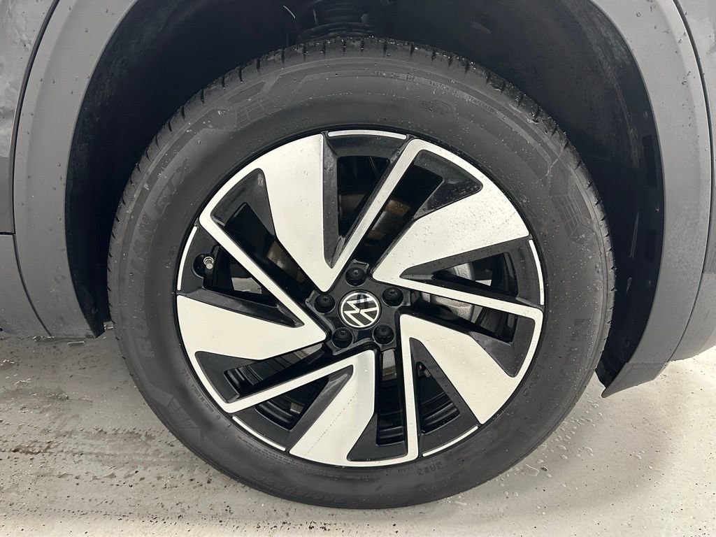 Used 2025 Volkswagen Atlas SE AWD/4WD image 64