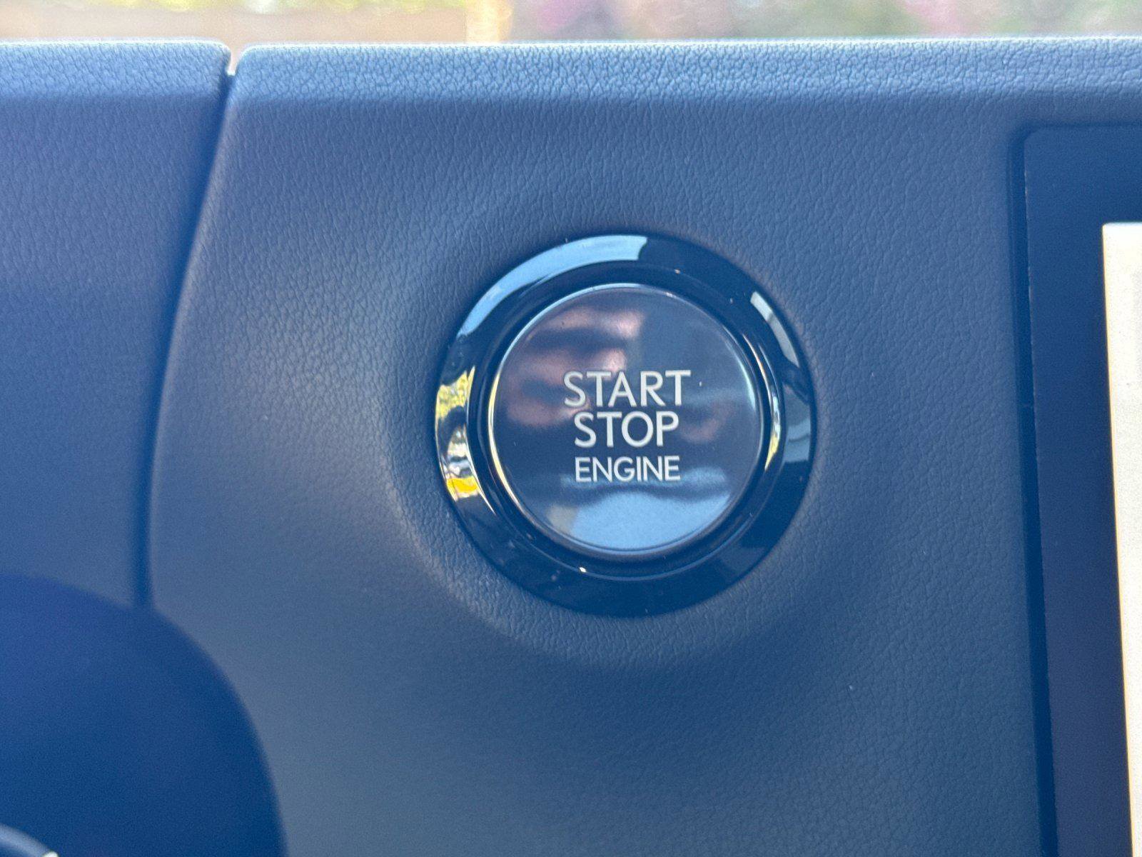 Used 2024 Lexus GX 550 image 21