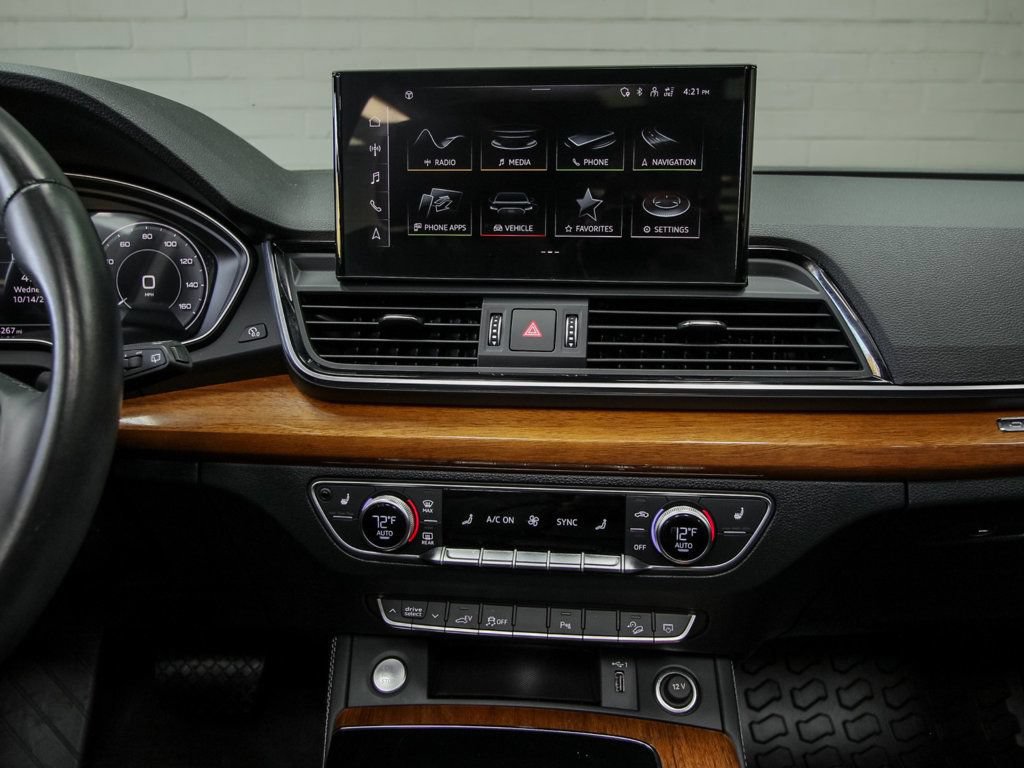 Used 2023 Audi Q5 e Premium Plus AWD/4WD image 16