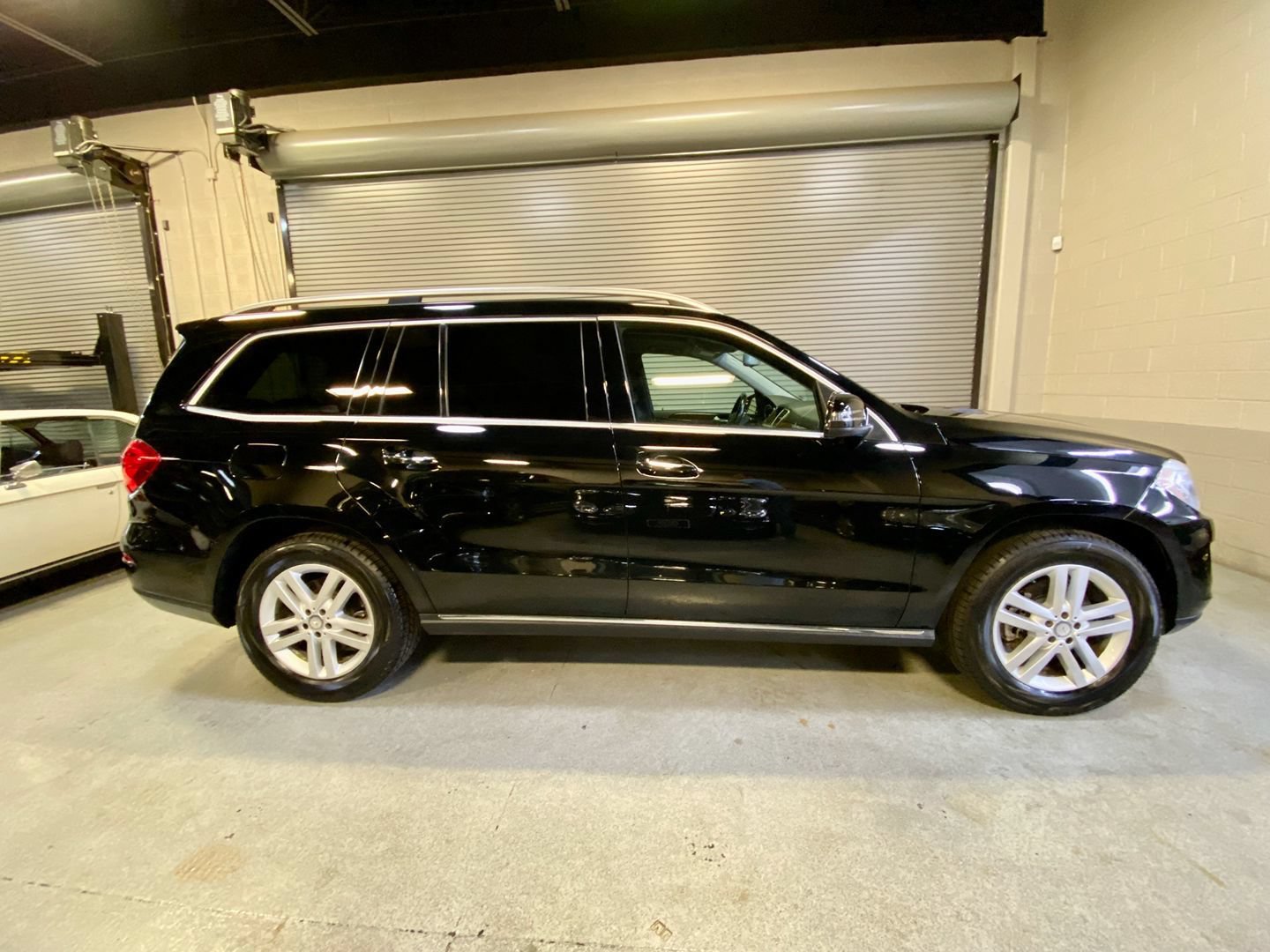 Used 2015 Mercedes-Benz GL 320 BlueTEC 4MATIC image 8