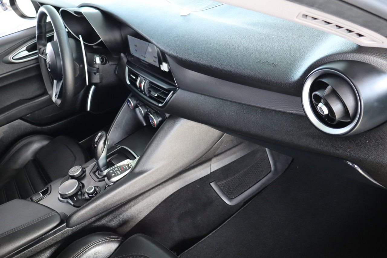 Used 2018 Alfa Romeo Giulia Ti Sport w/ Quick Order Package 22S Sport image 44