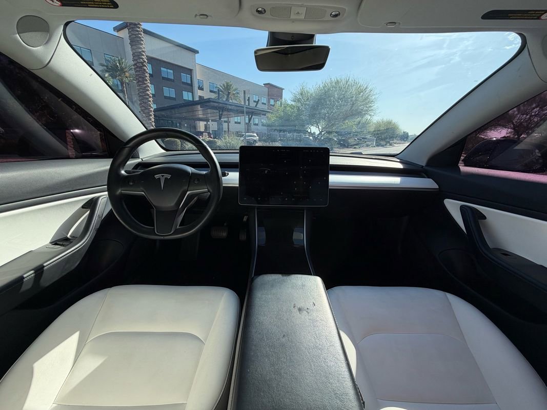 Used 2018 Tesla Model 3 Mid Range RWD image 11