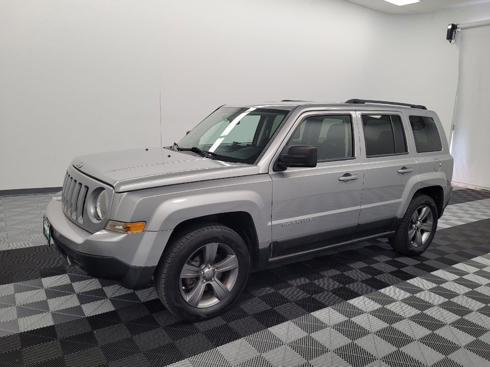 Used 2015 Jeep Patriot High Altitude FWD image 2