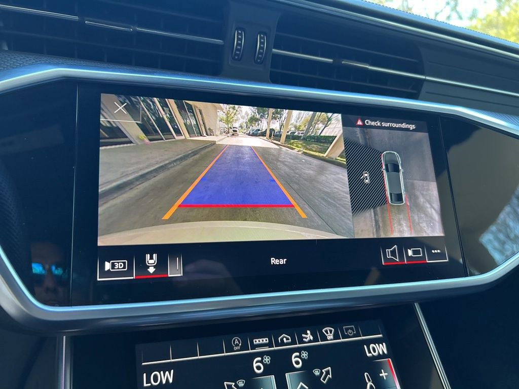 Used 2022 Audi RS 7 Sportback w/ Black Optic Package image 10