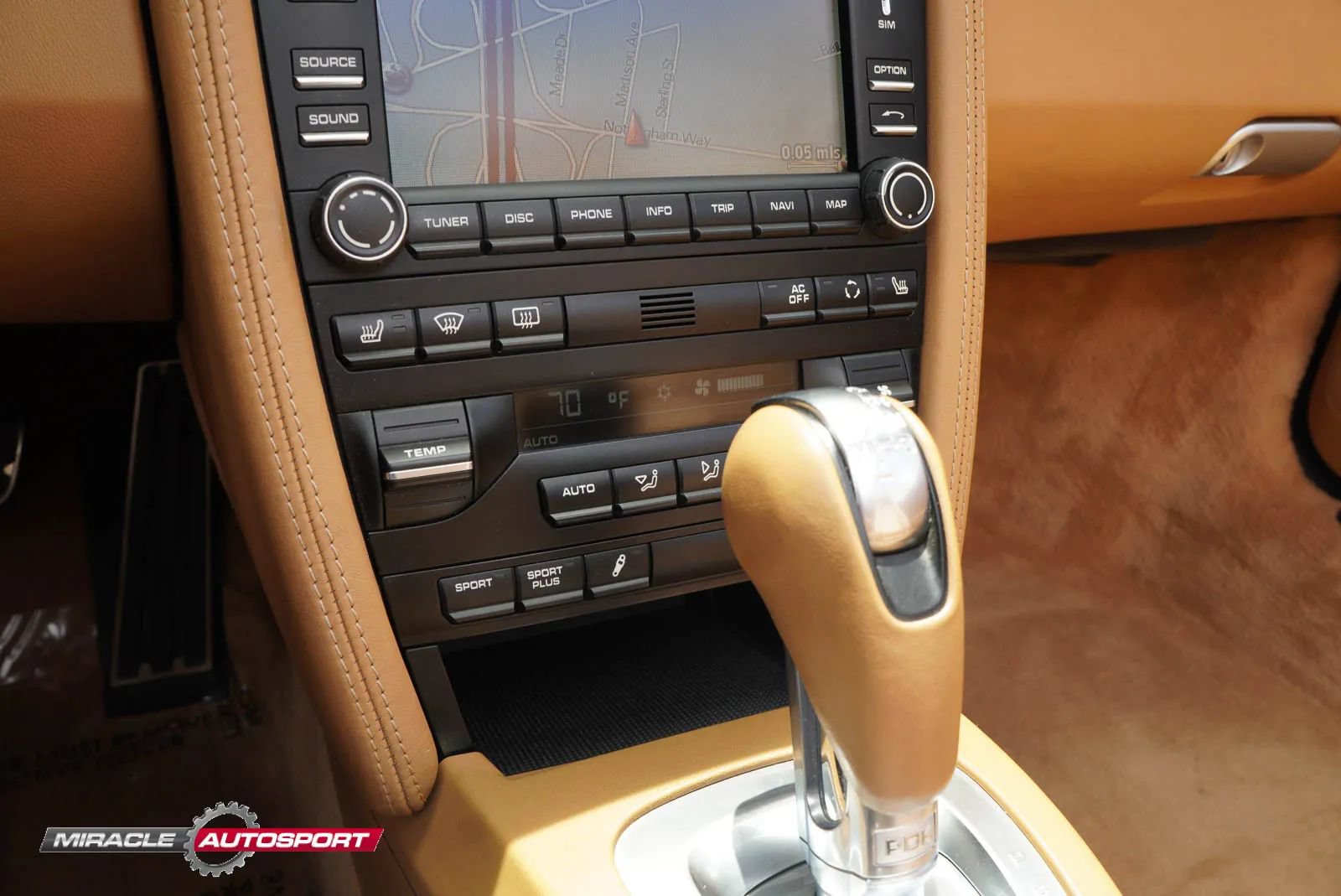 Used 2010 Porsche 911 Turbo AWD/4WD image 40
