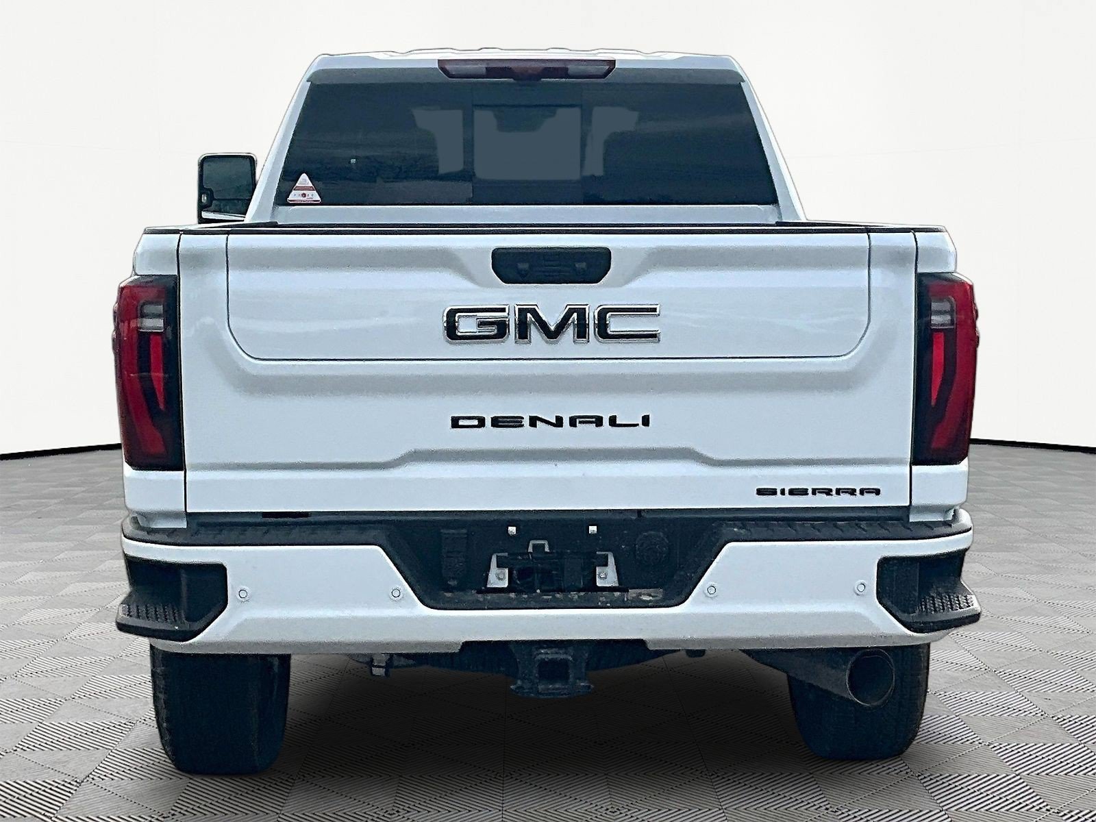 New 2026 GMC Sierra 2500 Denali Ultimate w/ LPO, Black Badging Package AWD/4WD image 4