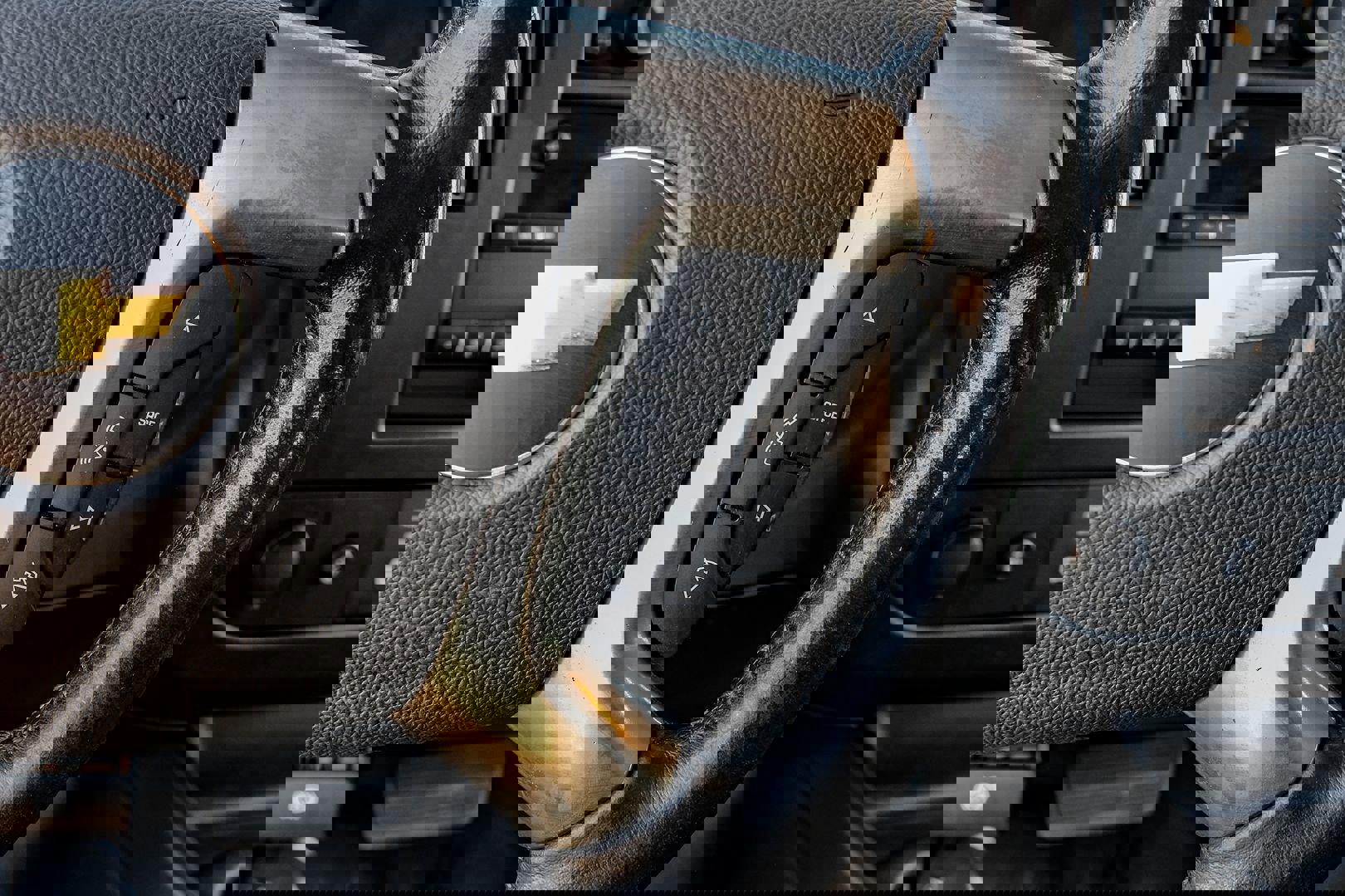 Used 2019 Chevrolet Express 2500 w/ Driver Convenience Package image 16