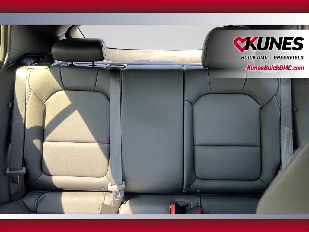 New 2026 Buick Envista Sport Touring w/ Convenience I Package FWD image 34