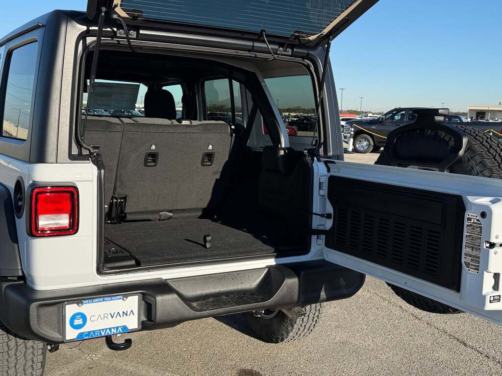New 2026 Jeep Wrangler Sport S image 20