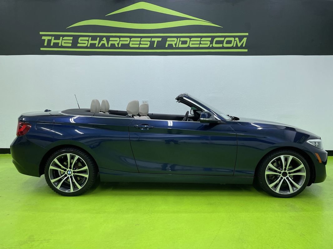 Used 2017 BMW 230i xDrive Convertible image 11