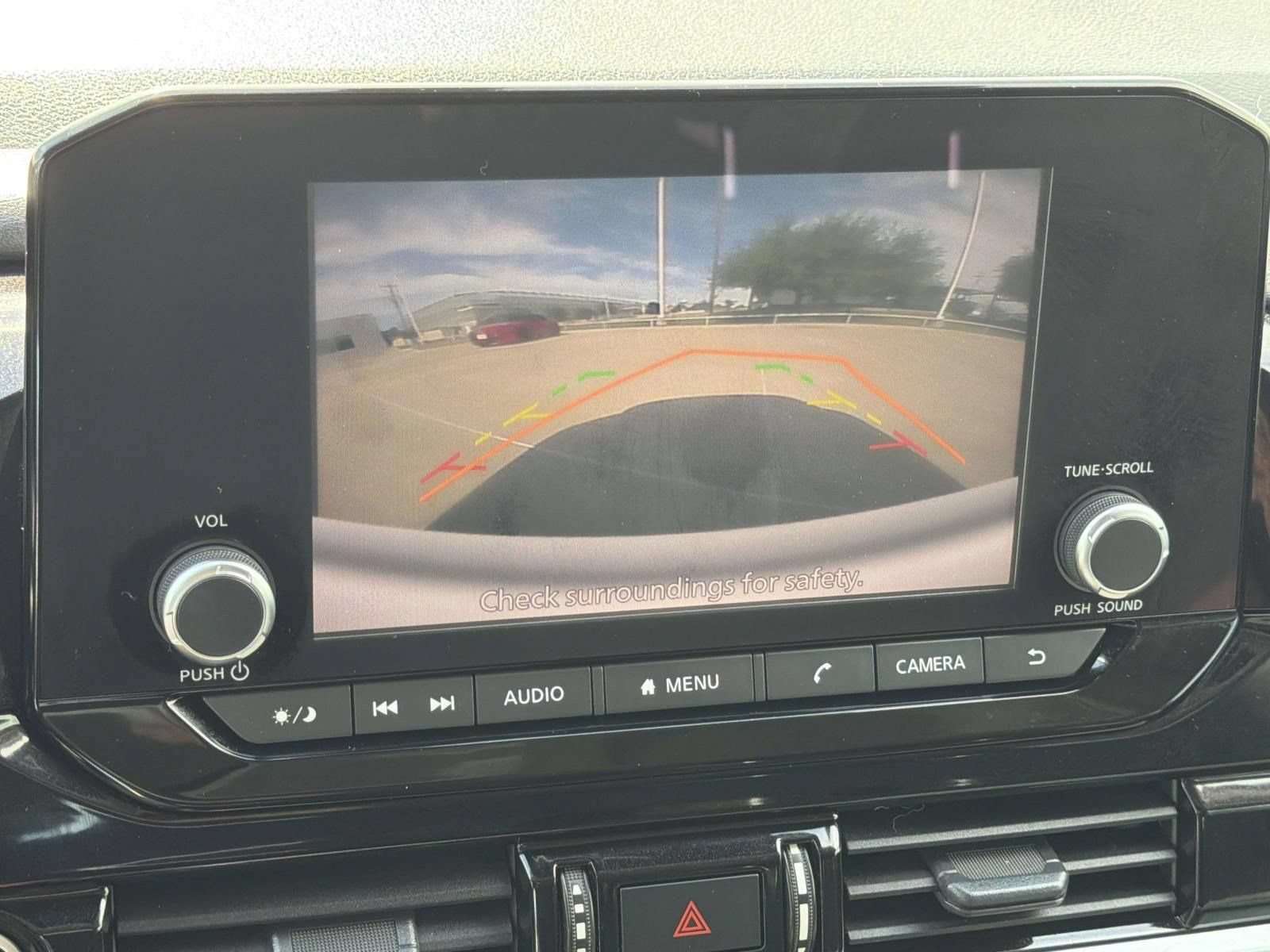 Used 2022 Nissan Pathfinder SV w/ SV Black Package FWD image 27