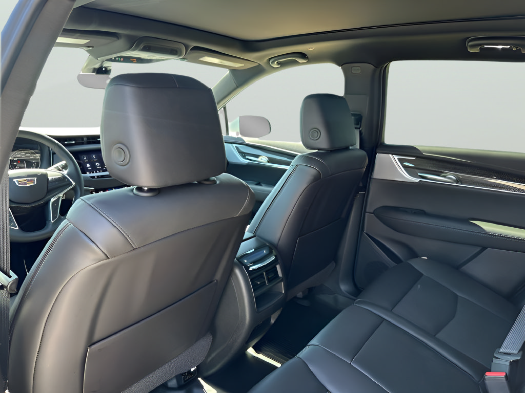 New 2026 Cadillac XT5 Sportv w/ LPO, Onyx Lite Package AWD/4WD image 23