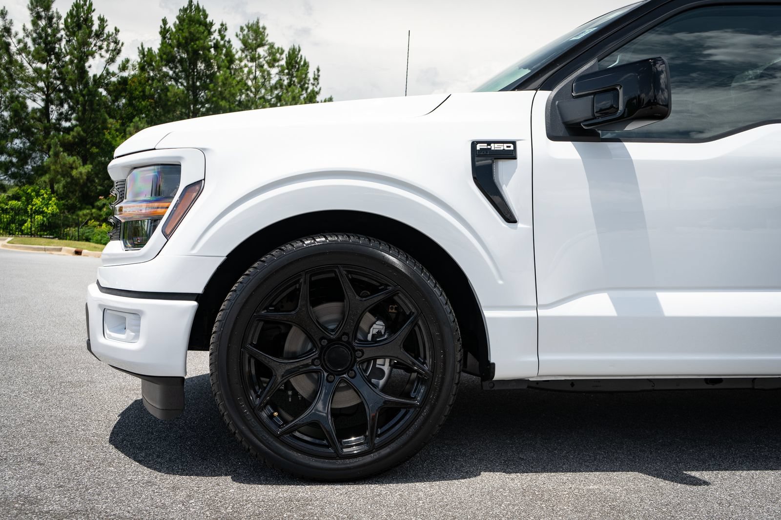 Used 2026 Ford F150 XL w/ Equipment Group 103A High RWD image 4